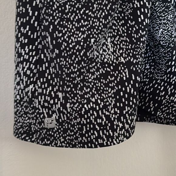 Fabletics Peyton Active Tank‎ Black White Strappy Mesh Back Workout Top Small - Picture 7 of 10